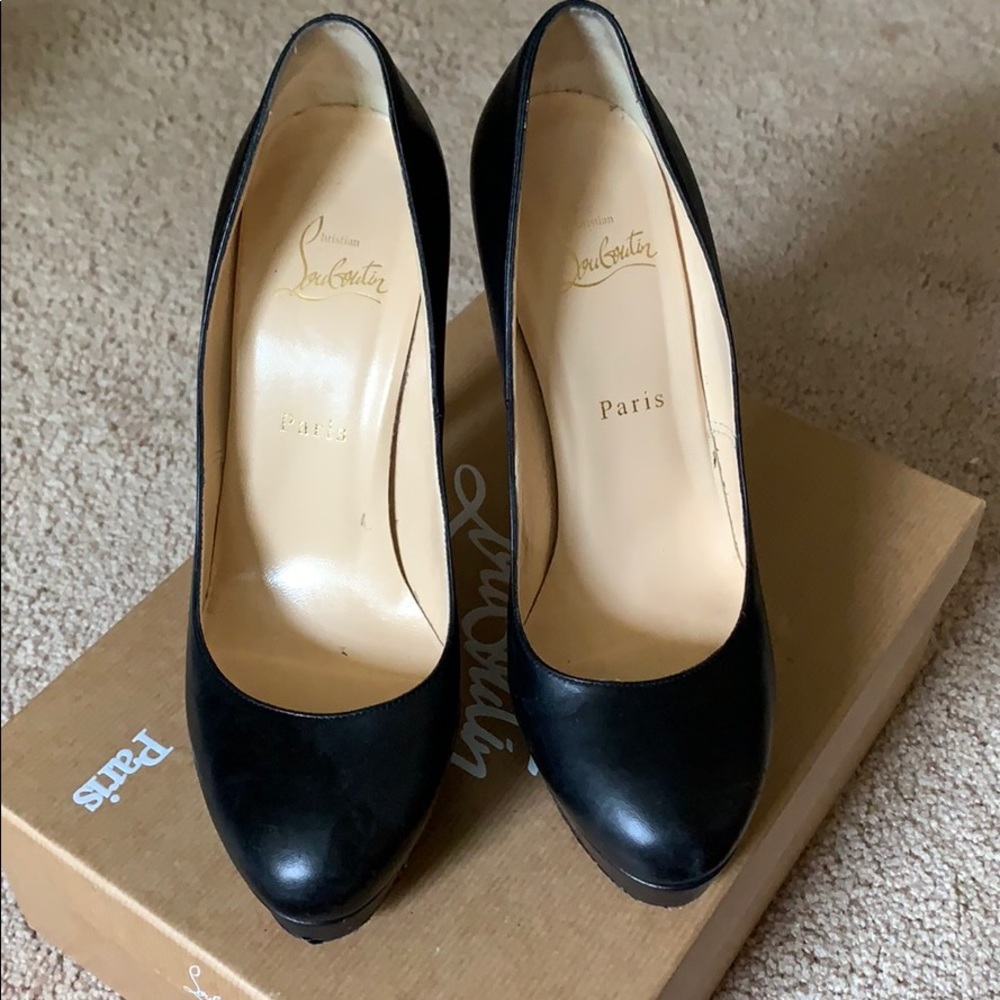 Bianca Christian Louboutin 39